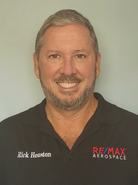 photo of Brevard County's Best Realtor Rick Houston with RE/MAX Aerospace Realty